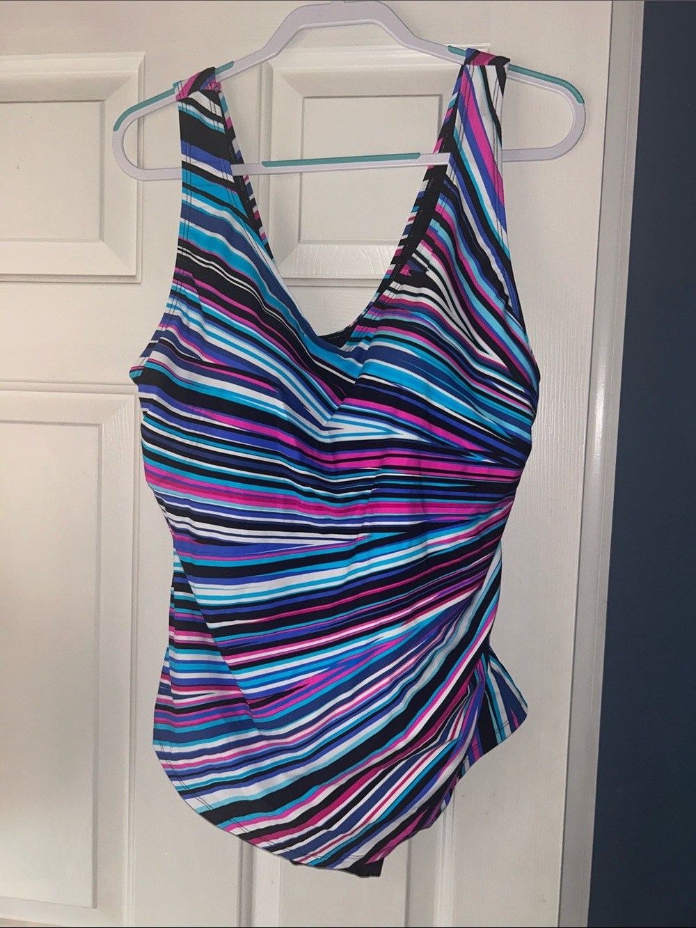 Meet.curve Striped One-Piece Swimsuit in Blue, Teal, Purple, Pink, Black. Size 2